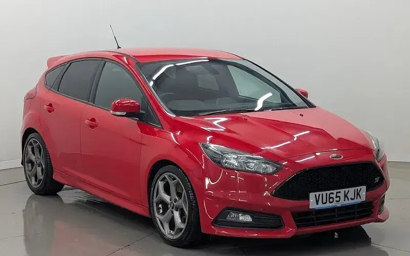 Used Ford Focus ST 185 HP (136 kW) 2016 Hatchback