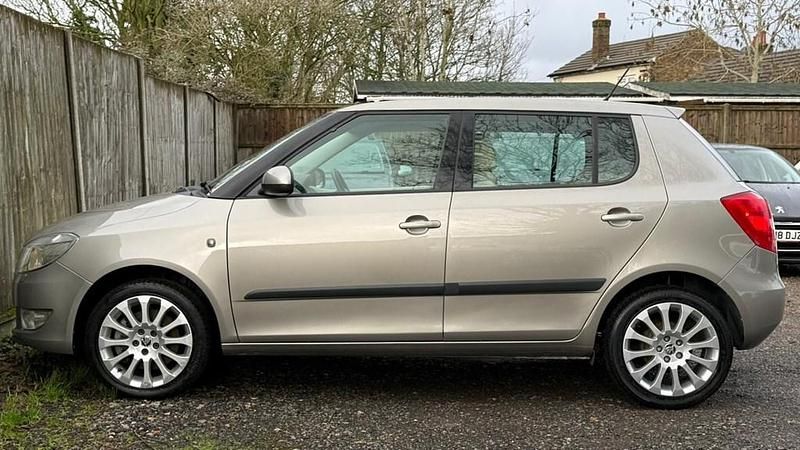 Used Skoda Fabia Elegance 105 HP (77 kW) 2013 Beige Hatchback