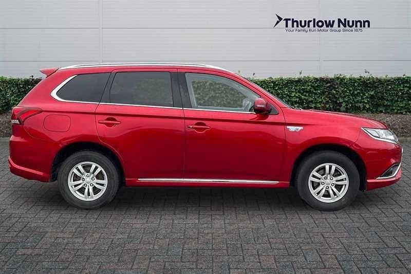 Used Mitsubishi Outlander P-HEV 2021 Red Estate