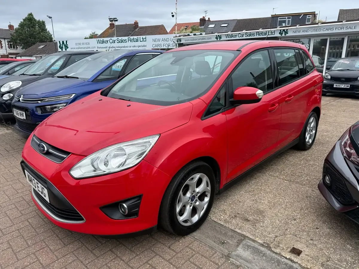 Used Ford Grand C-Max Zetec 116 HP (85 kW) 2013 MPV