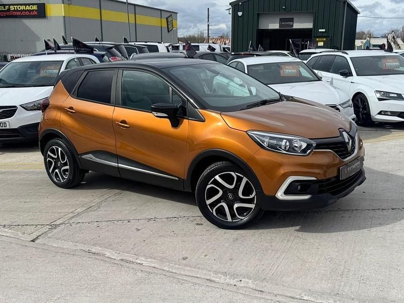 Used Renault Captur Iconic 90 HP (66 kW) 2018 Bronze SUV