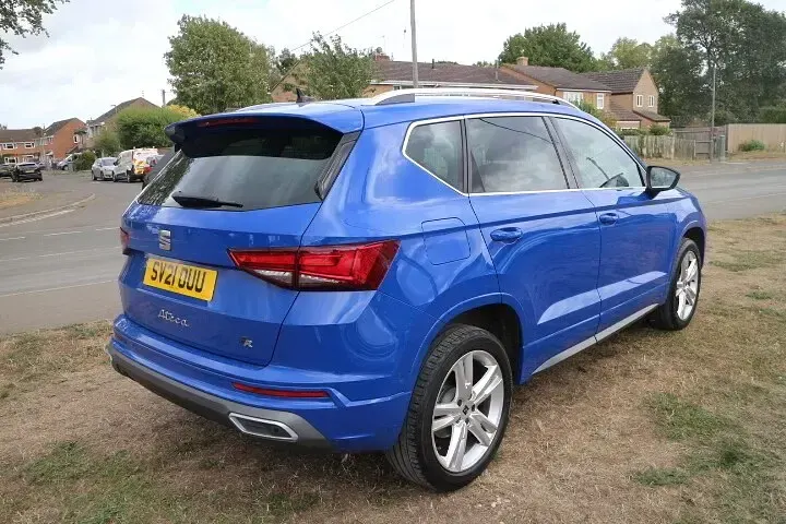 Used Seat Ateca FR 150 HP (110 kW) 2021 Blue SUV