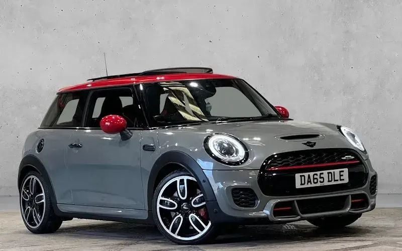 Second-hand Mini John Cooper Works Hatch 231 CP (169 kW) 2017 Hatchback