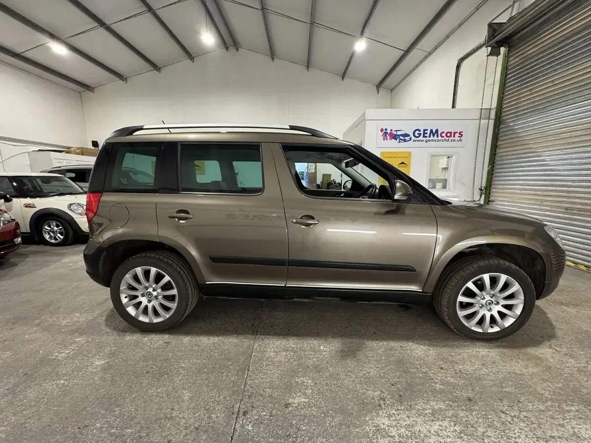 Used Skoda Yeti Elegance 2010 Brown SUV