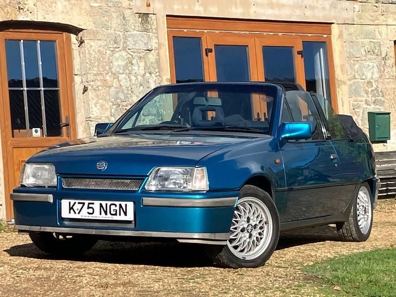 Used Vauxhall Astra Cabriolet 1993 Blue Cabriolet