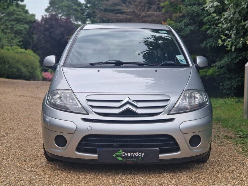 Silver Used 2009 Citroën C3 VTR Sport Hatchback | £599 (Fair price) - Image 1/1