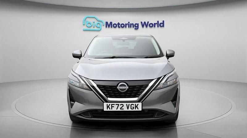Used Nissan Qashqai N-Connecta 190 HP (139 kW) 2023 Grey SUV