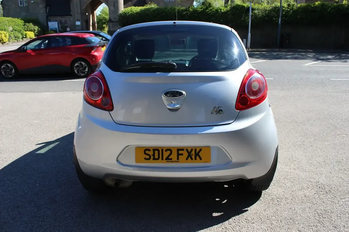 Used Ford Ka Zetec 69 HP (50 kW) 2012 Silver Hatchback