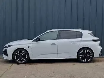 New Peugeot 308 Premium 145 HP (106 kW) 2026 White Hatchback