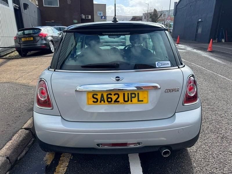 Used Mini Cooper Chili 122 HP (89 kW) 2012 Silver Hatchback