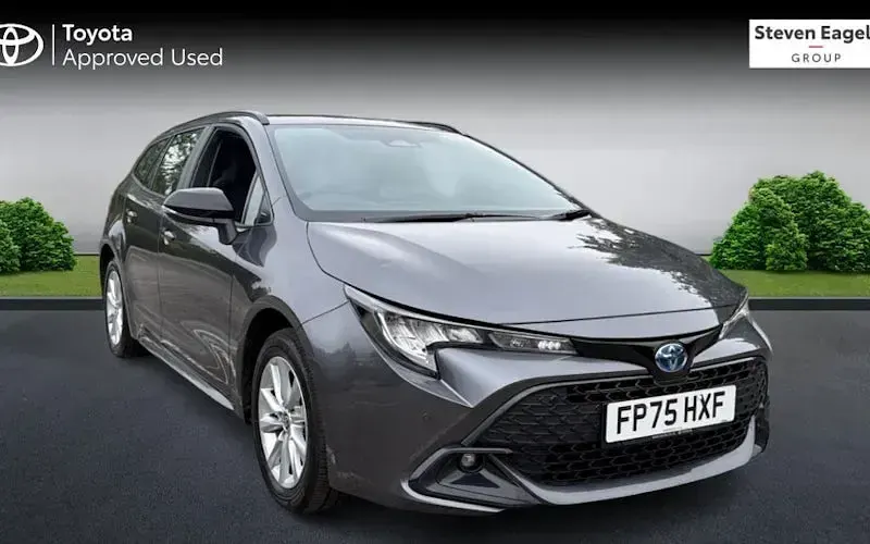 Used Toyota Corolla 178 HP (130 kW) 2025 Estate