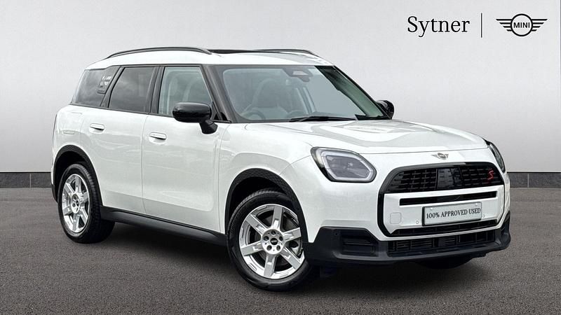 White Used 2025 Mini Countryman SUV | £31,500 (Super price) - Image 1/4