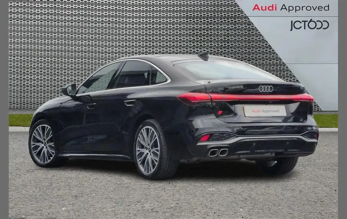 Used Audi A5 Advanced 204 HP (150 kW) 2025 Black Sedan