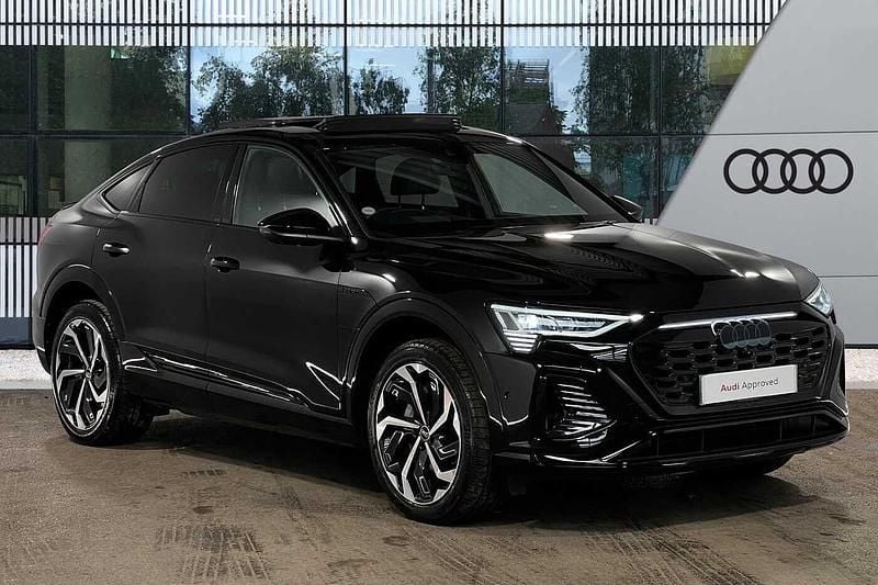 Black Used 2023 Audi Q8 e-tron Black Edition SUV | £44,605 (Fair price) - Image 1/4