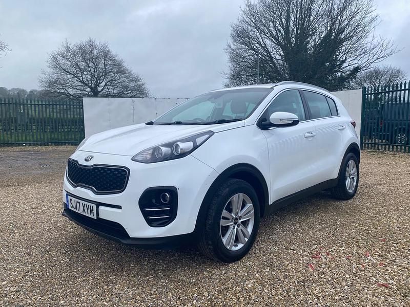 Used Kia Sportage 114 HP (83 kW) 2017 White SUV