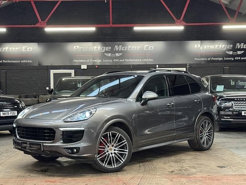 Used Porsche Cayenne 262 HP (192 kW) 2015 Grey SUV