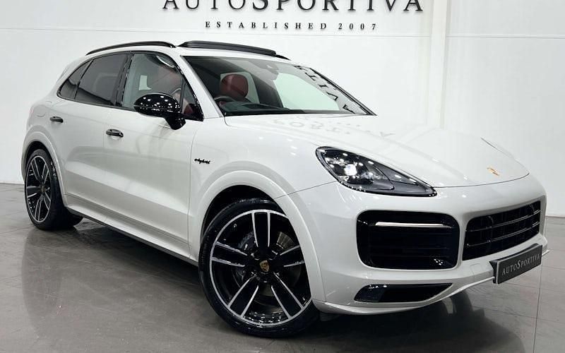 Used 2023 Porsche Cayenne SUV | £49,990 - Image 1/3