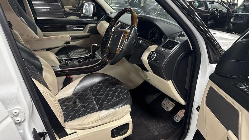 Used Land Rover Range Rover Sport HSE 510 HP (375 kW) 2011 White SUV