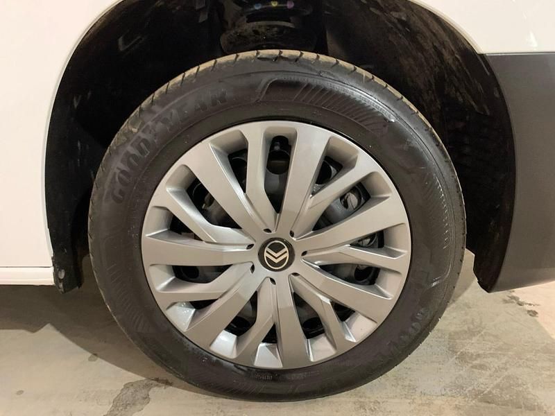 Used Citroën Berlingo 100 HP (73 kW) 2024 White MPV