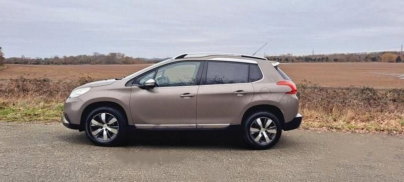 Used Peugeot 2008 Allure 2016 Metallic grey SUV