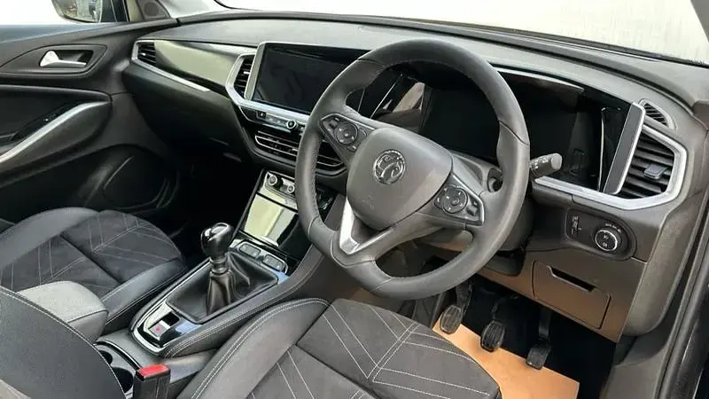Used Vauxhall Grandland X Ultimate 130 HP (95 kW) 2024 Black SUV