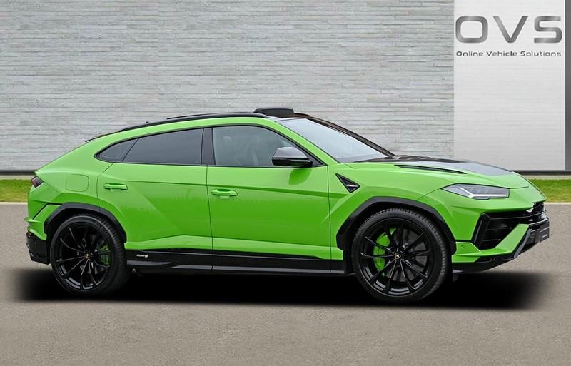 Used Lamborghini Urus 666 HP (489 kW) 2023 Green SUV