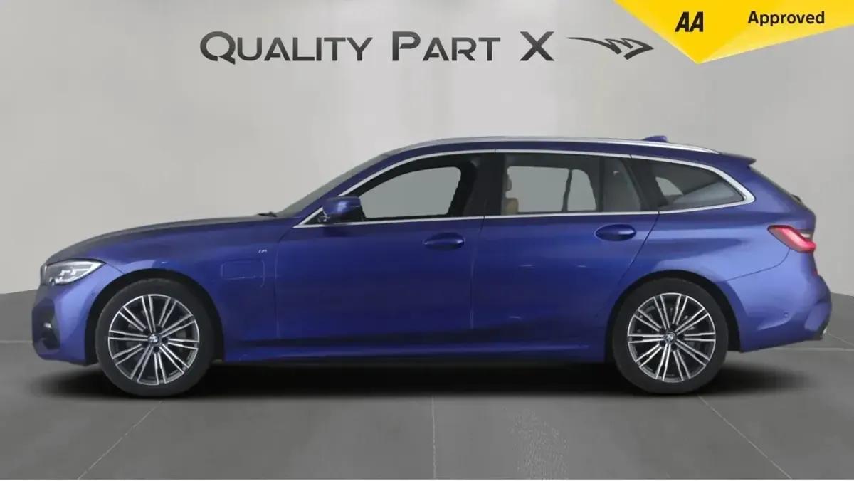 Used BMW 330e M Sport 2021 Blue Estate