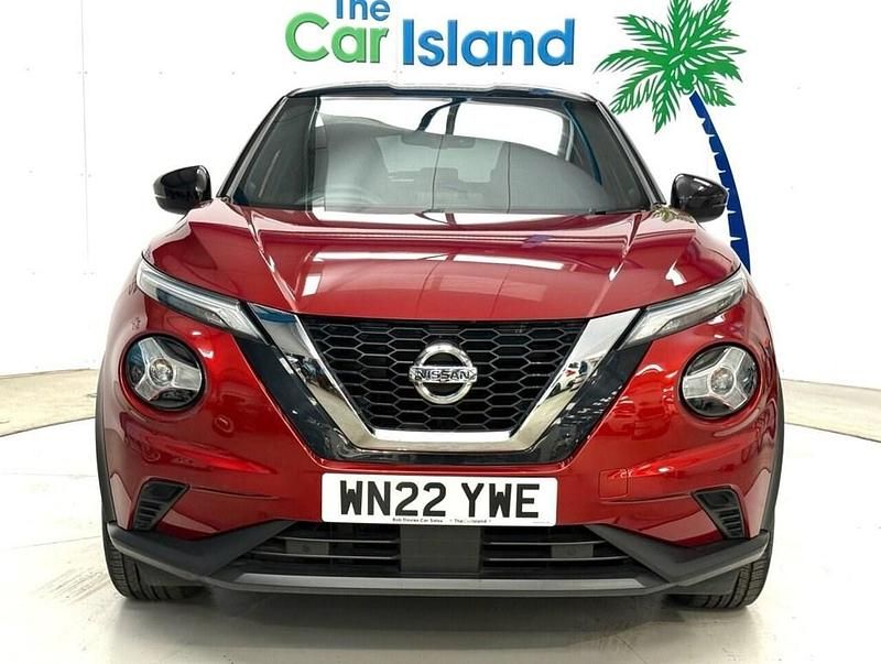 Used Nissan Juke N-Connecta 114 HP (83 kW) 2022 Red SUV