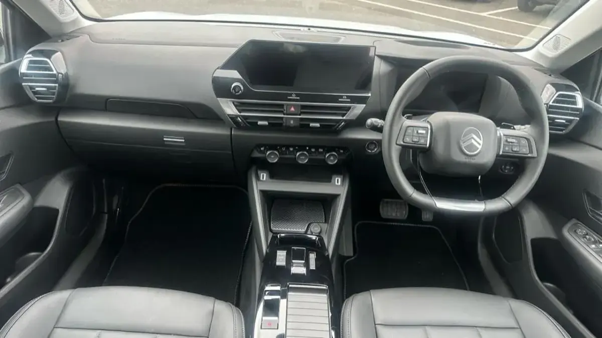 New Citroën C4 PureTech 127 HP (93 kW) 2026 White SUV