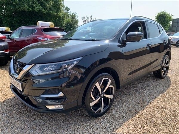 Black Used 2019 Nissan Qashqai S SUV | £10,695 (Fair price) - Image 1/1