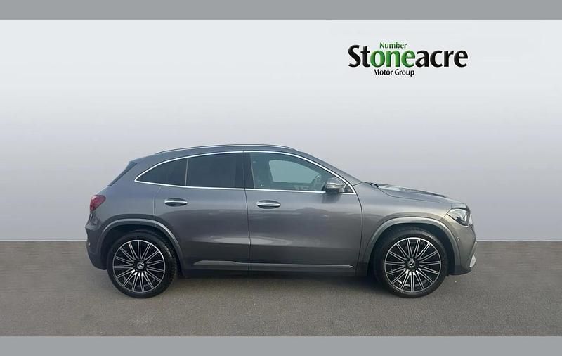 Used Mercedes GLA200 AMG Line Premium Plus 161 HP (118 kW) 2024 Grey SUV