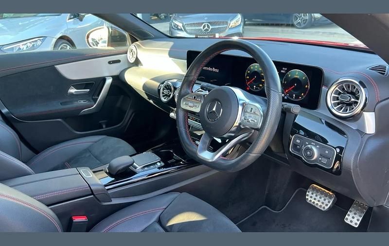 Used Mercedes CLA220 Executive 190 HP (139 kW) 2023 Red Sedan