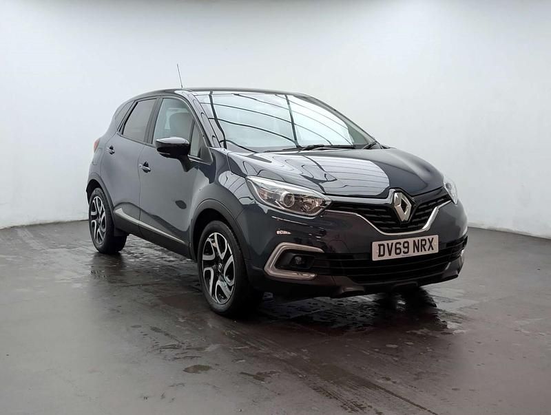 Used Renault Captur Iconic 90 HP (66 kW) 2019 Blue/black SUV