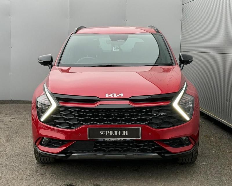 Red Used 2024 Kia Sportage GT-Line SUV | £27,995 (Super price) - Image 1/4