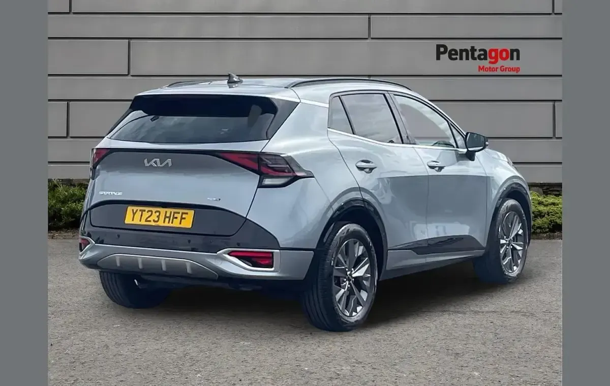 Used Kia Sportage GT-Line 226 HP (166 kW) 2023 Silver SUV