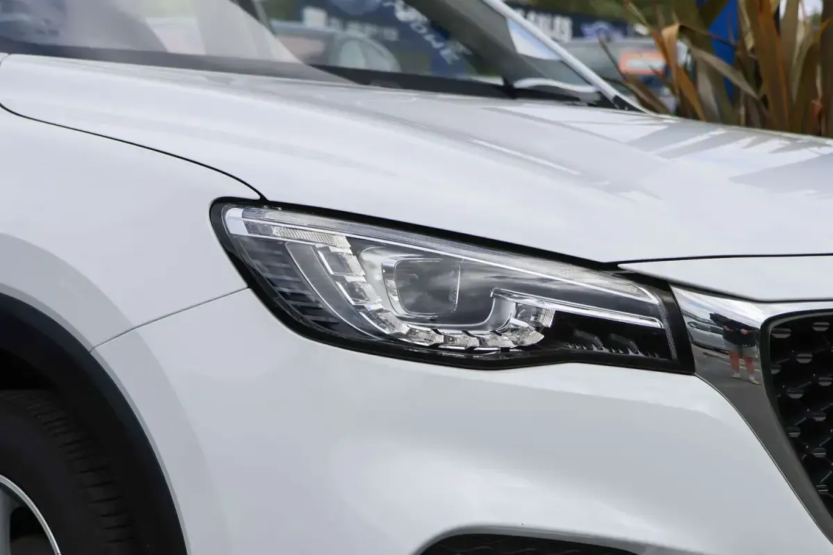Used MG HS Exclusive 162 HP (119 kW) 2022 White SUV