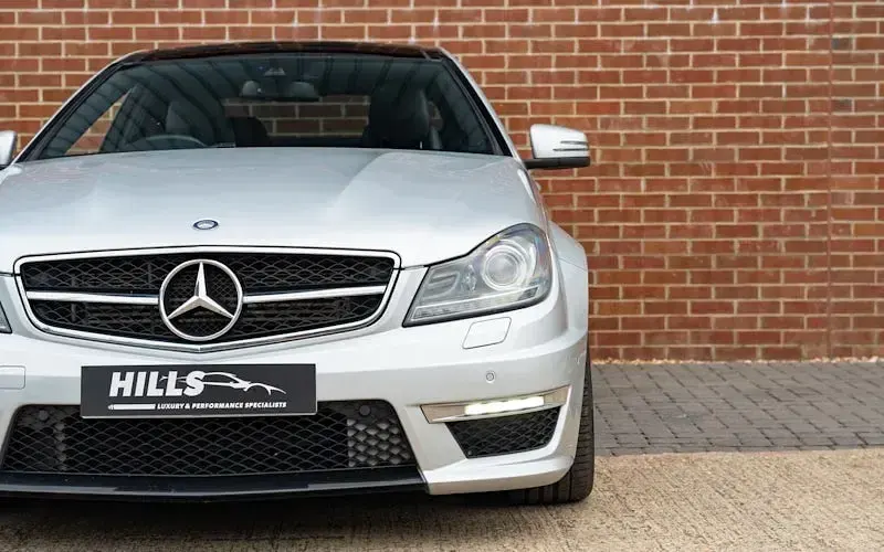 Used Mercedes C63 AMG AMG 457 HP (336 kW) 2014 Silver Coupe