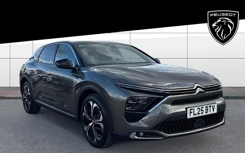 Used 2025 Citroën C5 X PureTech Estate | £22,491 (A bit pricey) - Image 1/4