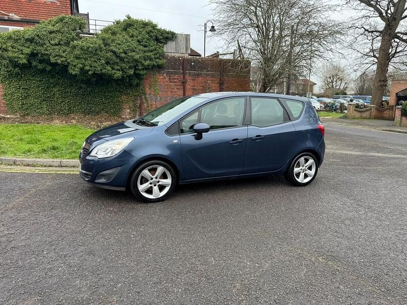 Used Vauxhall Meriva 2012 Blue MPV