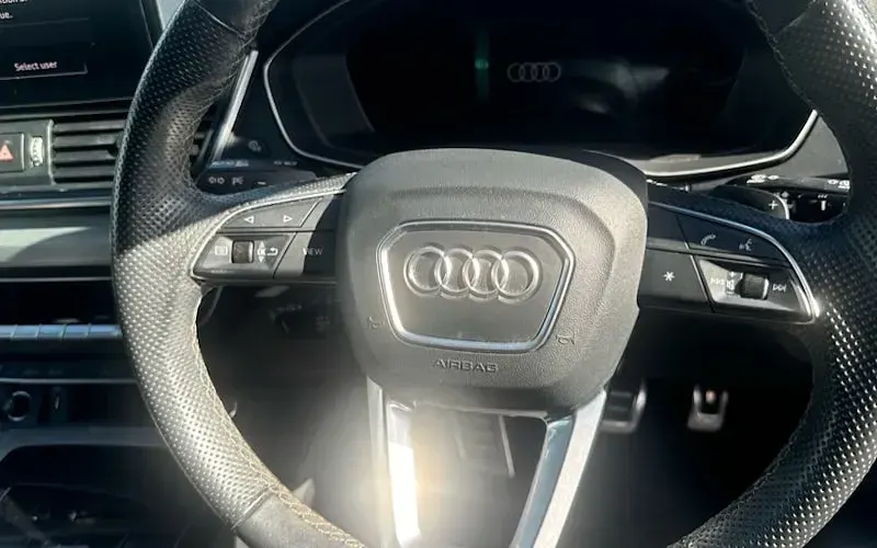 Used Audi Q5 Sportback S-Line 204 HP (150 kW) 2022 Blue SUV
