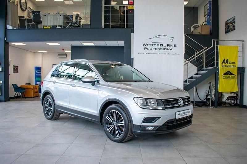 Silver Used 2018 VW Tiguan SE SUV | £13,480 (Super price) - Image 1/3