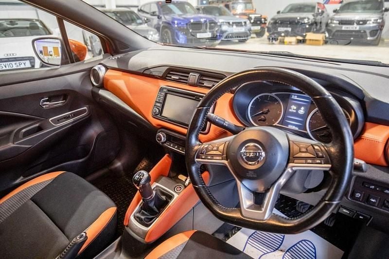 Used Nissan Micra Tekna 90 HP (66 kW) 2018 Orange Hatchback
