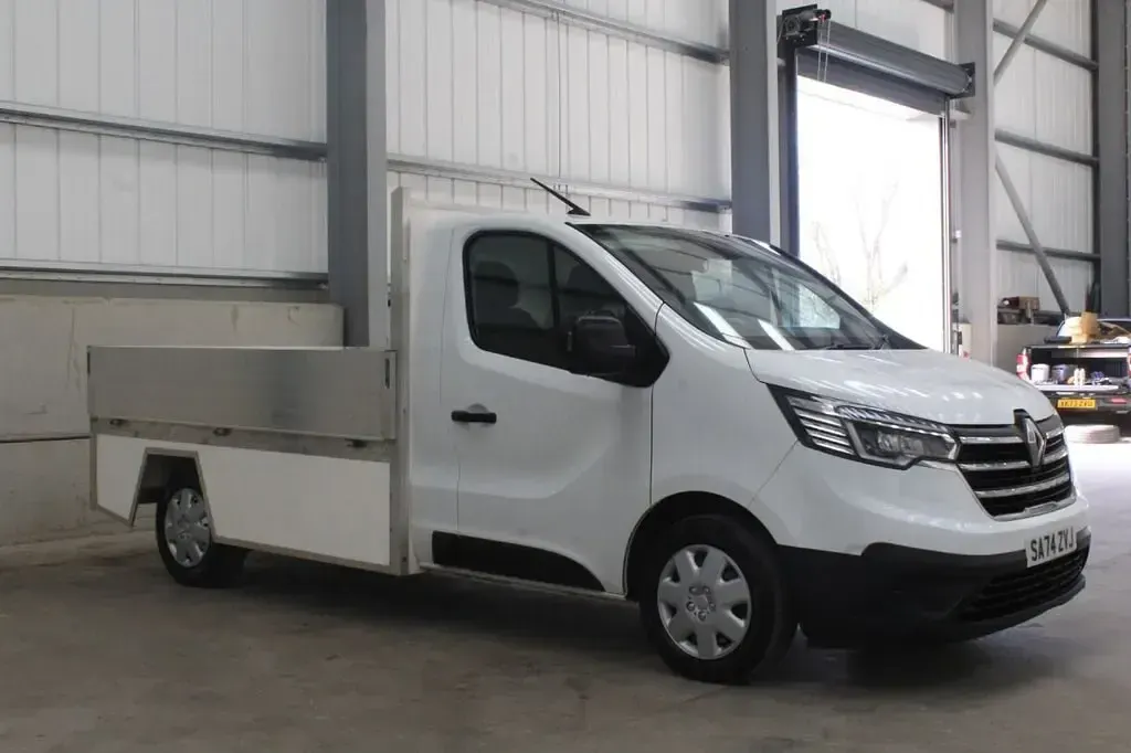 Begagnad Renault Trafic 2024 Vit