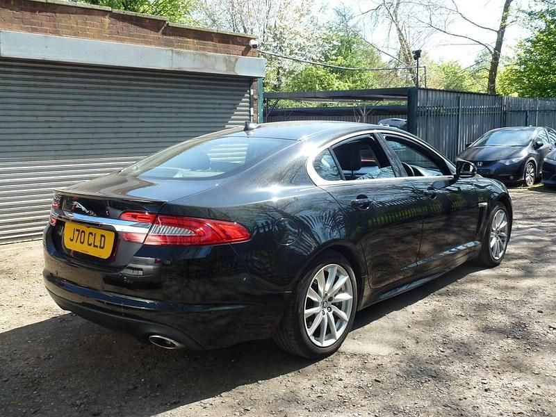 Usado Jaguar XF S 200 HP (147 kW) 2013 Preto Sedan