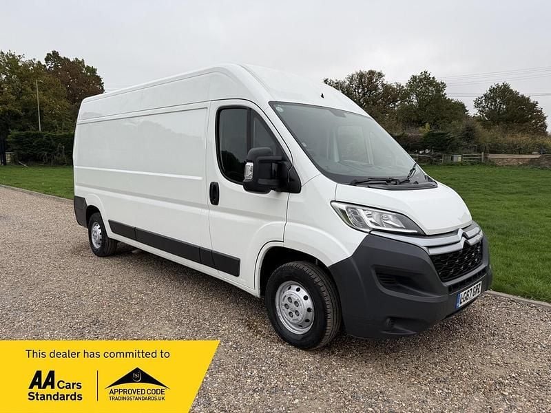 White Used 2017 Citroën Relay Van | £8,990 (Fair price) - Image 1/4