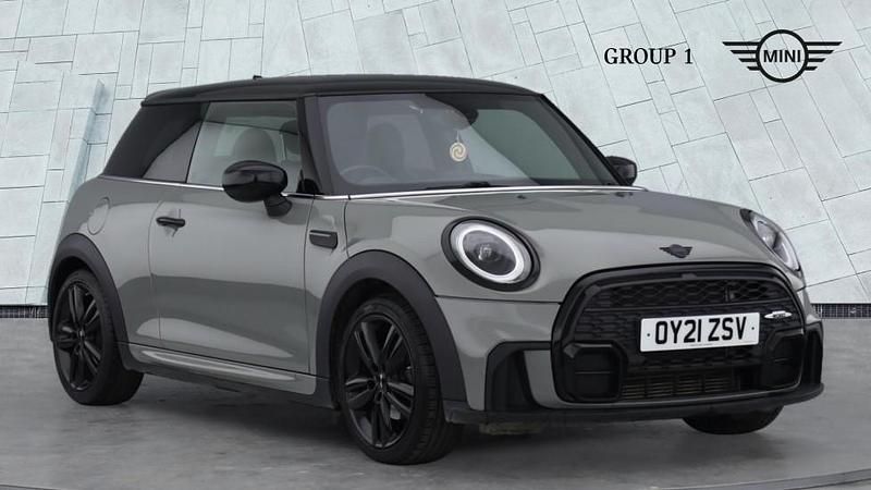 Grey Used 2021 Mini Cooper Hatch Hatchback | £17,895 (A bit pricey) - Image 1/4