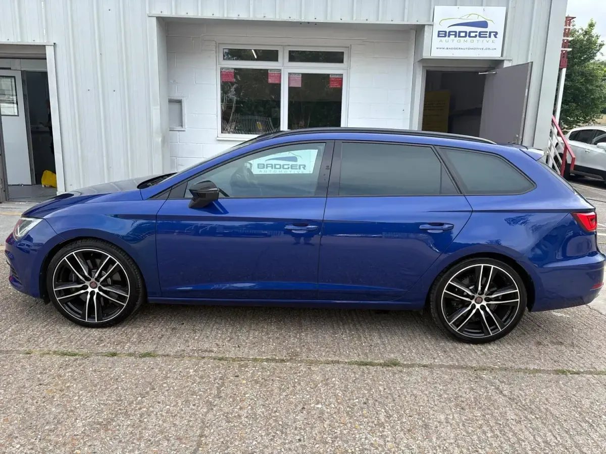 Used Seat Leon 4Drive 2019 Blue Estate