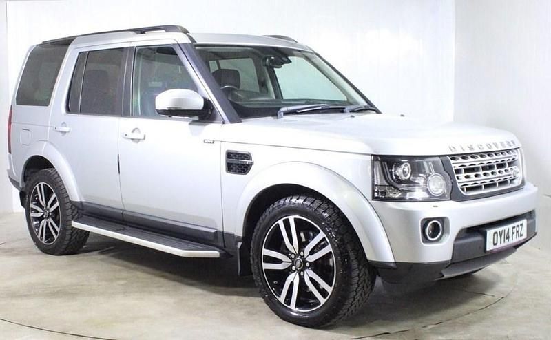 Silver Used 2014 Land Rover Discovery 4 HSE Luxury SUV | £14,500 (A bit pricey) - Image 1/3