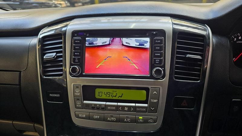 Usado Toyota Alphard 2020 Branco Monovolume