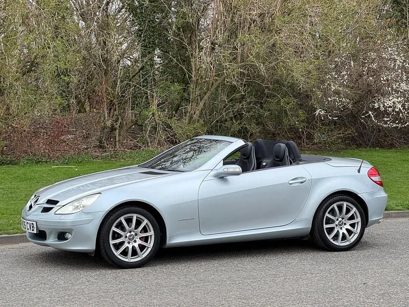 Used Mercedes SLK200 163 HP (119 kW) 2005 Silver Cabriolet